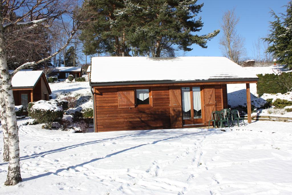 Volcans Vacances Les Chalets Du Lac Aydat Extérieur photo