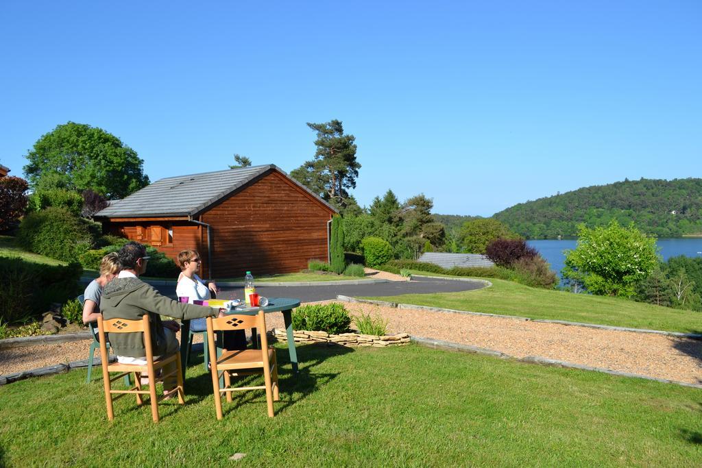 Volcans Vacances Les Chalets Du Lac Aydat Extérieur photo