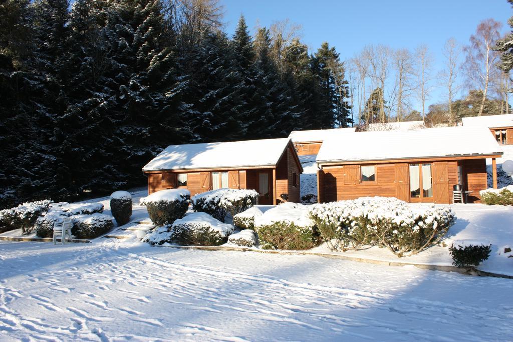 Volcans Vacances Les Chalets Du Lac Aydat Extérieur photo